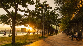  Kwun Tong Promenade